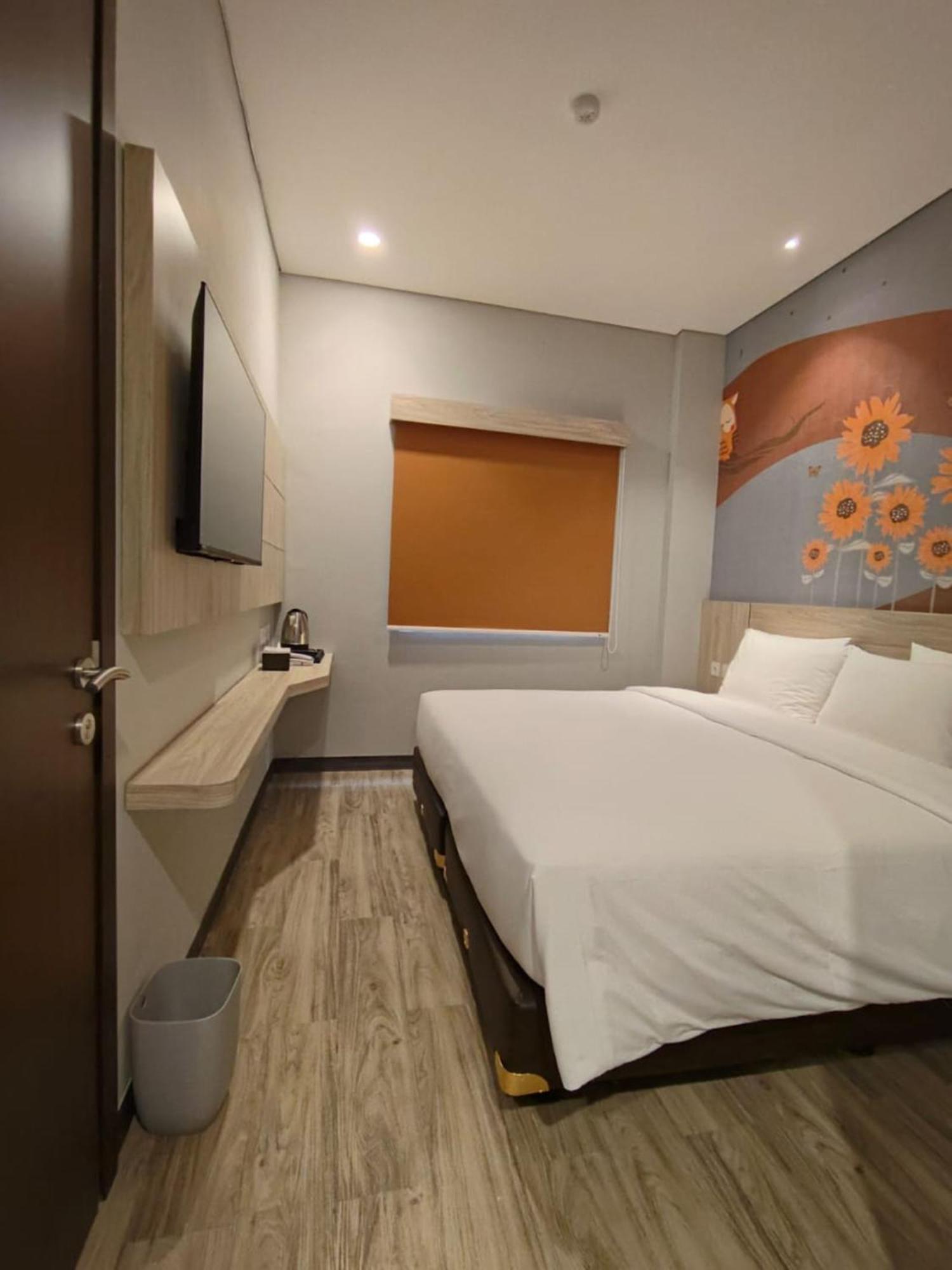 Hotel True Blue Sanno Pluit - 3*